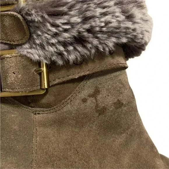 Australia Luxe Hatchet Wedge Suede Shearling Faux Rabbit Fur Boot Size: 8 - Picture 11 of 12